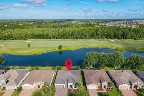 Casa en venta en Kissimmee, Florida, 3 dormitorios, 225.47 m2 № 1801691 - foto 2