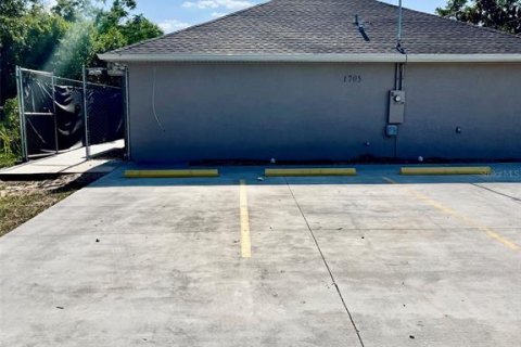 Casa en Winter Haven, Florida 3 dormitorios, 136.75 m2 № 2112416