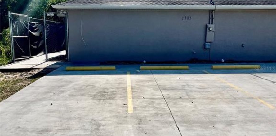 Casa en Winter Haven, Florida 3 dormitorios, 136.75 m2 № 2112416
