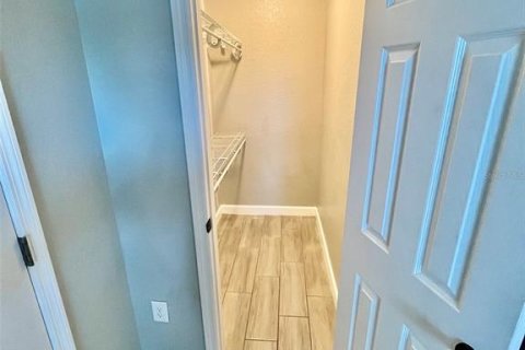 Casa en alquiler en Winter Haven, Florida, 3 dormitorios, 136.75 m2 № 2112416 - foto 7