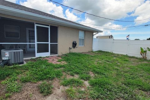 Apartamento en alquiler en Englewood, Florida, 2 dormitorios, 88.26 m2 № 1917499 - foto 10
