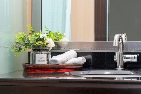 Снять в аренду кондоминиум в Майами-Бич, Флорида 46.45м2, № 2088736 - фото 13