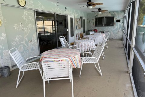 Condo in Lighthouse Point, Florida, 2 bedrooms № 2245353 - photo 23