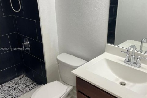 Appartement à louer à Homestead, Floride: 2 chambres, 167.13 m2 № 2262829 - photo 2