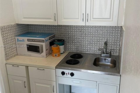 Appartement à louer à Homestead, Floride: 2 chambres, 167.13 m2 № 2262829 - photo 5