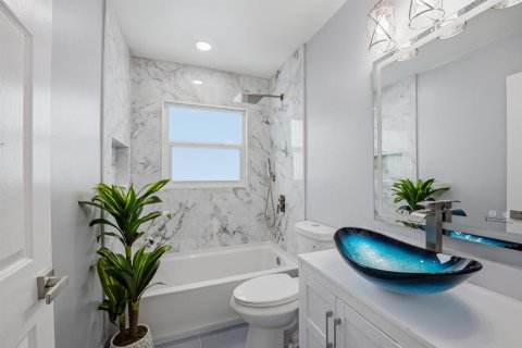 Casa en venta en Port St. Lucie, Florida, 3 dormitorios, 159.23 m2 № 2249278 - foto 13