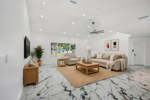 Casa en venta en Port St. Lucie, Florida, 3 dormitorios, 159.23 m2 № 2249278 - foto 18