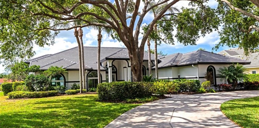 House in Osprey, Florida 3 bedrooms, 341.97 sq.m. № 1624565