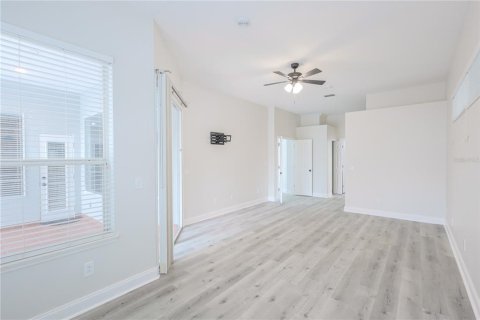 House in Orlando, Florida 4 bedrooms, 222.5 sq.m. № 1677526 - photo 19