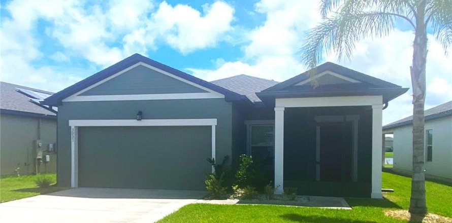 House in New Smyrna Beach, Florida 3 bedrooms, 181.9 sq.m. № 1886072