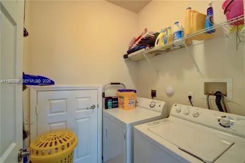 Villa ou maison à vendre à Oakland Park, Floride: 3 chambres, 140.65 m2 № 2024386 - photo 13