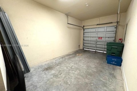 Villa ou maison à vendre à Oakland Park, Floride: 3 chambres, 140.65 m2 № 2024386 - photo 30