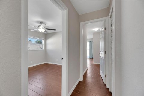 House in Apollo Beach, Florida 3 bedrooms, 103.86 sq.m. № 2150513 - photo 26