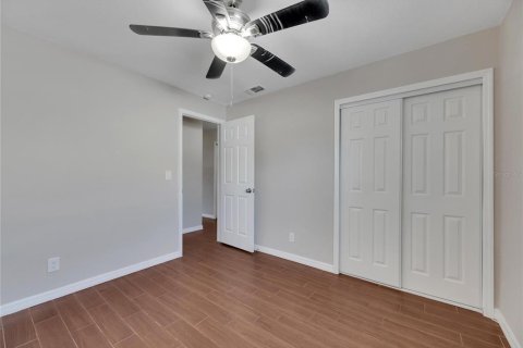 House in Apollo Beach, Florida 3 bedrooms, 103.86 sq.m. № 2150513 - photo 29