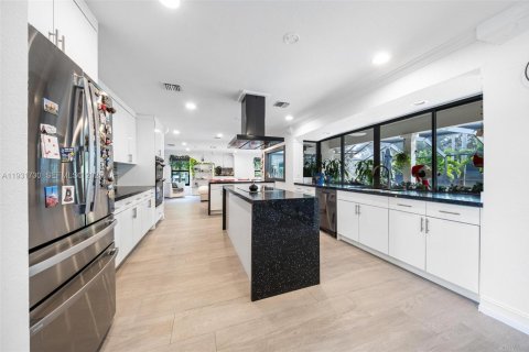 Купить виллу или дом в Дейви, Флорида 4 спальни, 296.54м2, № 1991066 - фото 23