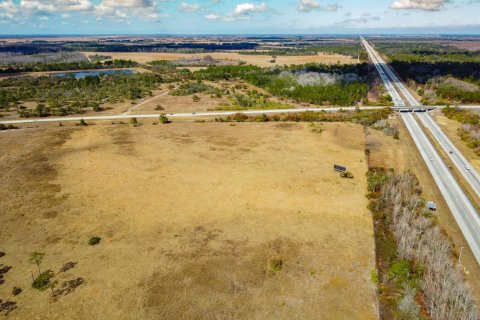 Propiedad comercial en venta en Okeechobee, Florida № 2262300 - foto 11