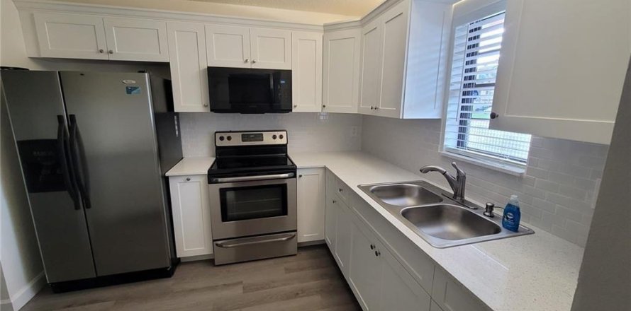 Condo in Boca Raton, Florida, 2 bedrooms  № 2175912