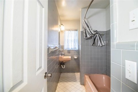 Casa en venta en Lakeland, Florida, 3 dormitorios, 93.65 m2 № 1793497 - foto 18