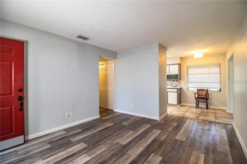 Casa en venta en Lakeland, Florida, 3 dormitorios, 93.65 m2 № 1793497 - foto 2