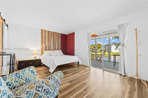 Condo in Deerfield Beach, Florida, 1 bedroom  № 2076139 - photo 4
