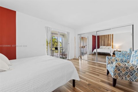 Condo in Deerfield Beach, Florida, 1 bedroom  № 2076139 - photo 5