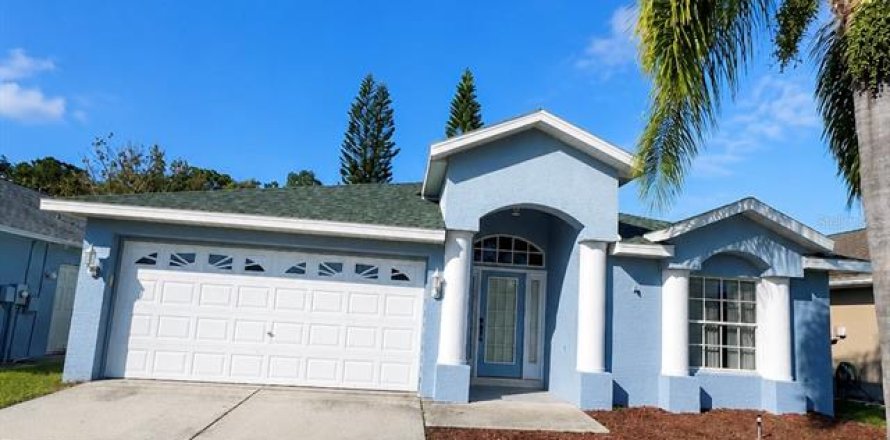 Villa ou maison à New Port Richey, Floride 3 chambres, 159.7 m2 № 2330115