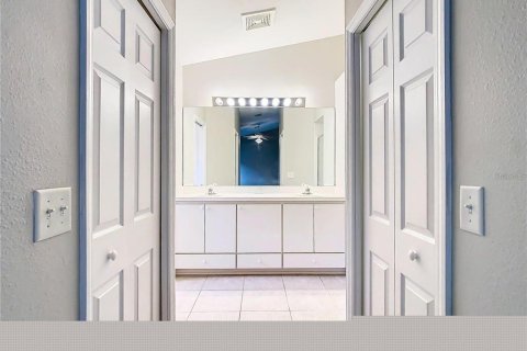 Villa ou maison à vendre à New Port Richey, Floride: 3 chambres, 159.7 m2 № 2330115 - photo 30
