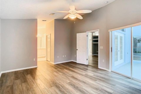 Villa ou maison à vendre à New Port Richey, Floride: 3 chambres, 159.7 m2 № 2330115 - photo 29