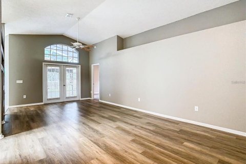 Villa ou maison à vendre à New Port Richey, Floride: 3 chambres, 159.7 m2 № 2330115 - photo 3