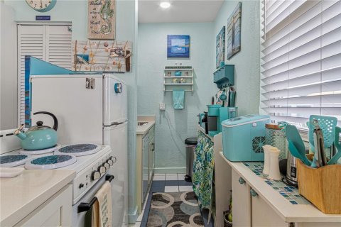 Condominio en venta en New Smyrna Beach, Florida, 5 habitaciones, 32.52 m2 № 2429118 - foto 8