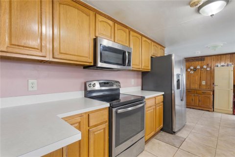 House in Starke, Florida 2 bedrooms, 166.11 sq.m. № 2231568 - photo 7