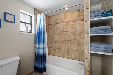House in Starke, Florida 2 bedrooms, 166.11 sq.m. № 2231568 - photo 21