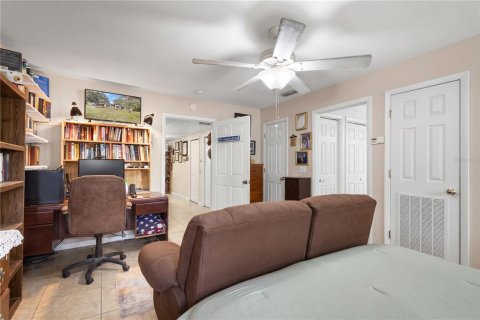 House in Starke, Florida 2 bedrooms, 166.11 sq.m. № 2231568 - photo 16
