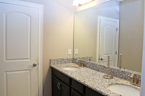 Casa en venta en Riverview, Florida, 4 dormitorios, 271.27 m2 № 1758123 - foto 14