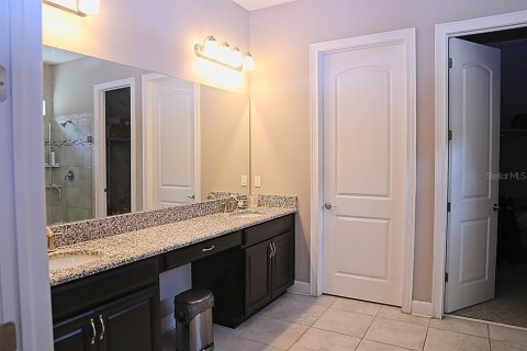 Casa en venta en Riverview, Florida, 4 dormitorios, 271.27 m2 № 1758123 - foto 9
