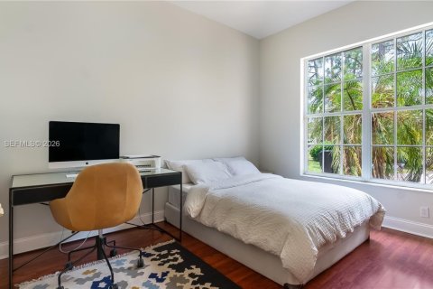 Снять в аренду виллу или дом в Уэст-Палм-Бич, Флорида 3 спальни, 272.67м2, № 2058630 - фото 24