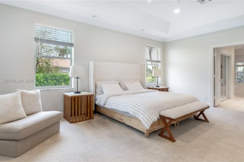 Снять в аренду виллу или дом в Уэст-Палм-Бич, Флорида 3 спальни, 272.67м2, № 2058630 - фото 30