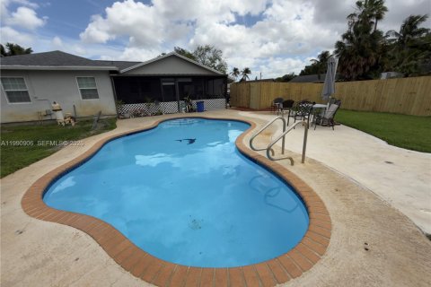 Купить виллу или дом в Дейви, Флорида 3 спальни, 141.58м2, № 2055506 - фото 20