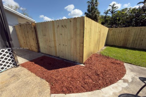 Купить виллу или дом в Дейви, Флорида 3 спальни, 141.58м2, № 2055506 - фото 9