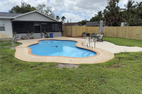 Купить виллу или дом в Дейви, Флорида 3 спальни, 141.58м2, № 2055506 - фото 22