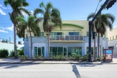 Apartment in Dania Beach, Florida 3 rooms, 51.1 sq.m. № 2250815