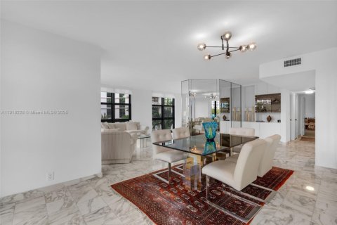 Copropriété à louer à Key Biscayne, Floride: 2 chambres, 165.55 m2 № 2018509 - photo 6