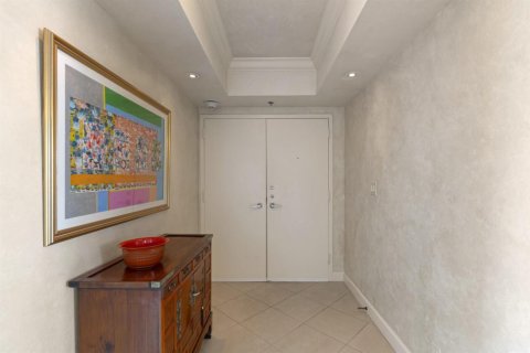 Condo in Palm Beach, Florida, 3 bedrooms  № 2400010 - photo 4