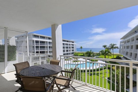 Condo in Palm Beach, Florida, 3 bedrooms  № 2400010 - photo 16
