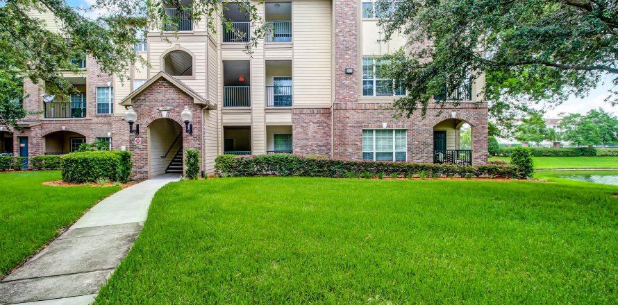 Condominio en Jacksonville, Florida, 2 dormitorios  № 772579