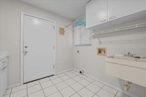 Casa en venta en Gainesville, Florida, 4 dormitorios, 277.41 m2 № 1740666 - foto 25