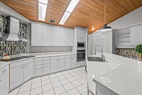 Casa en venta en Gainesville, Florida, 4 dormitorios, 277.41 m2 № 1740666 - foto 18