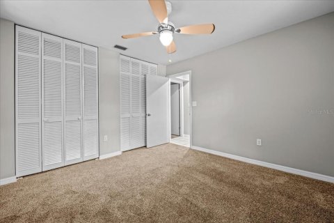 Casa en venta en Gainesville, Florida, 4 dormitorios, 277.41 m2 № 1740666 - foto 29