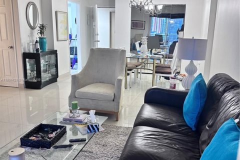 Condo in Sunny Isles Beach, Florida, 1 bedroom  № 1978045 - photo 23