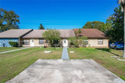 Villa ou maison à vendre à Orlando, Floride: 3 chambres, 116.13 m2 № 1920843 - photo 3